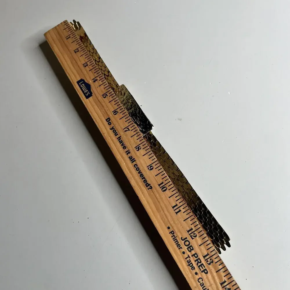 80s Metal Elastic Fashion Belt Womens One Size Gold Textured Skinny Waist Cinch - Picture 6 of 6